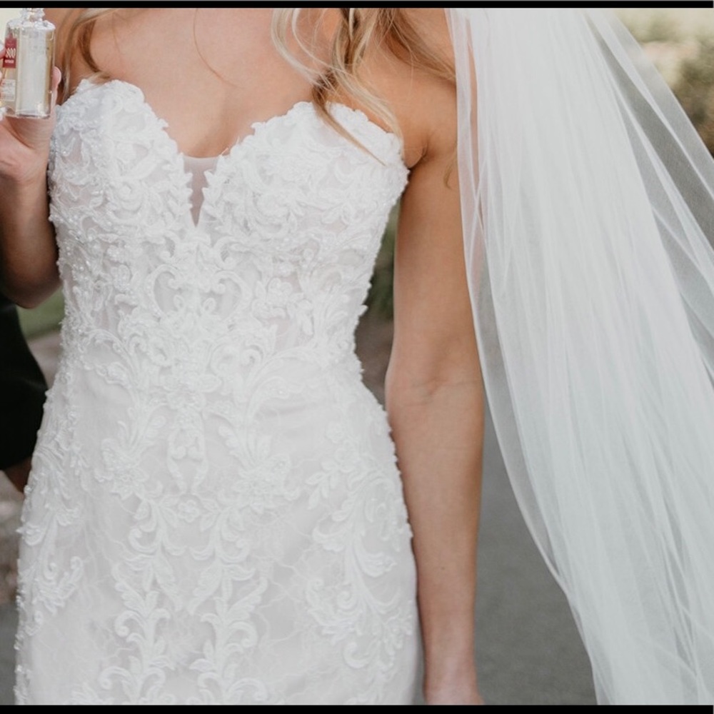 Essense of Australia Wedding Gown - Picture 7 of 7
